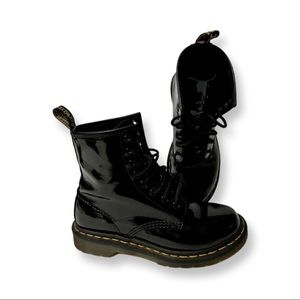 Size 6 Black 1460 WOMEN'S PATENT LEATHER LACE UP BOOTS